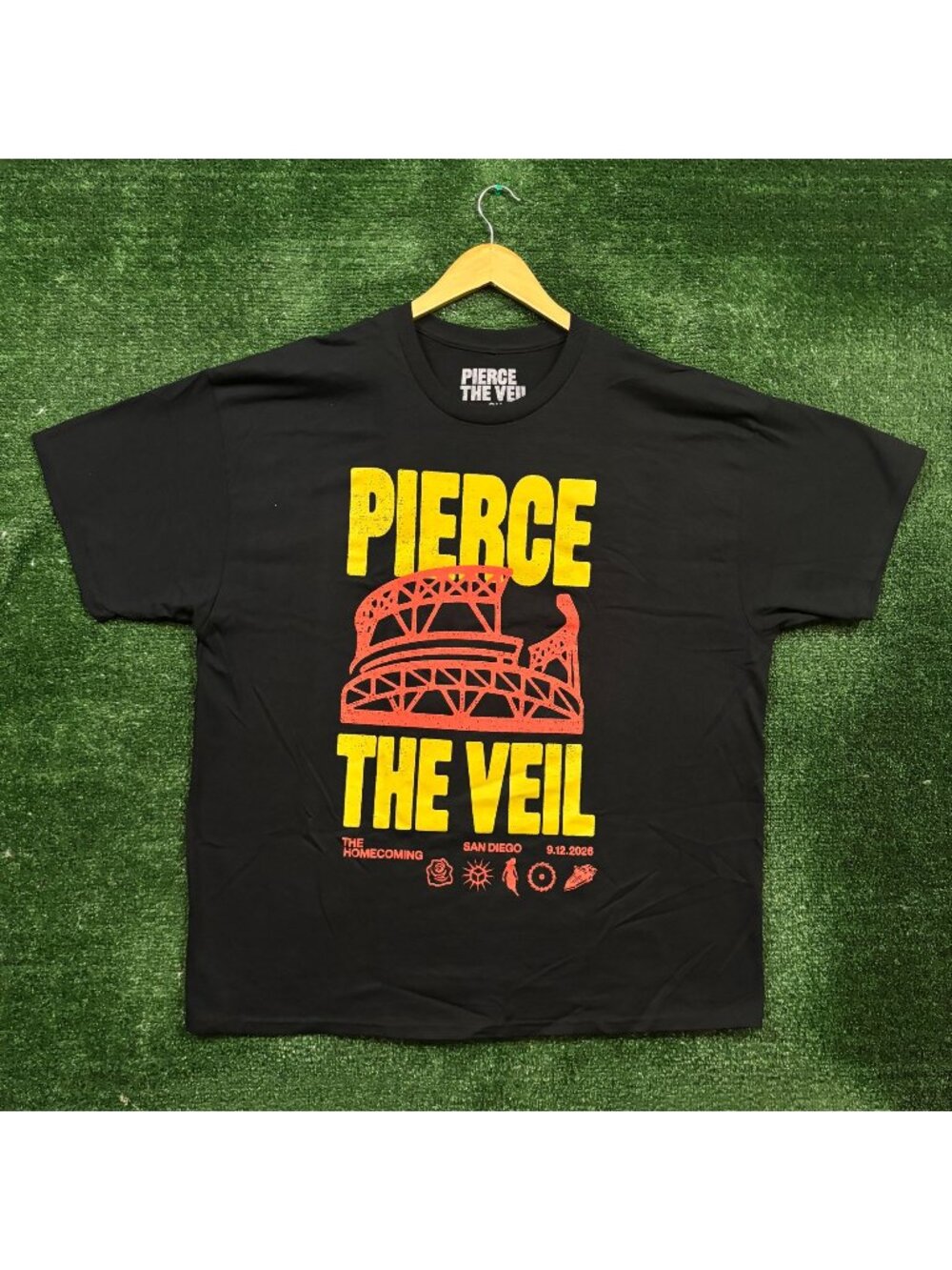 Pierce the Veil I Can't Hear You Tour Rock Band T-Shirt Size 2X